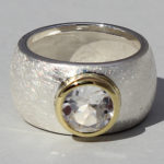 Art.-Nr. Ca- RS1627B Silberring teilvergoldet mit Bergkristall | Golan rund, Ø8mm, 188,00€